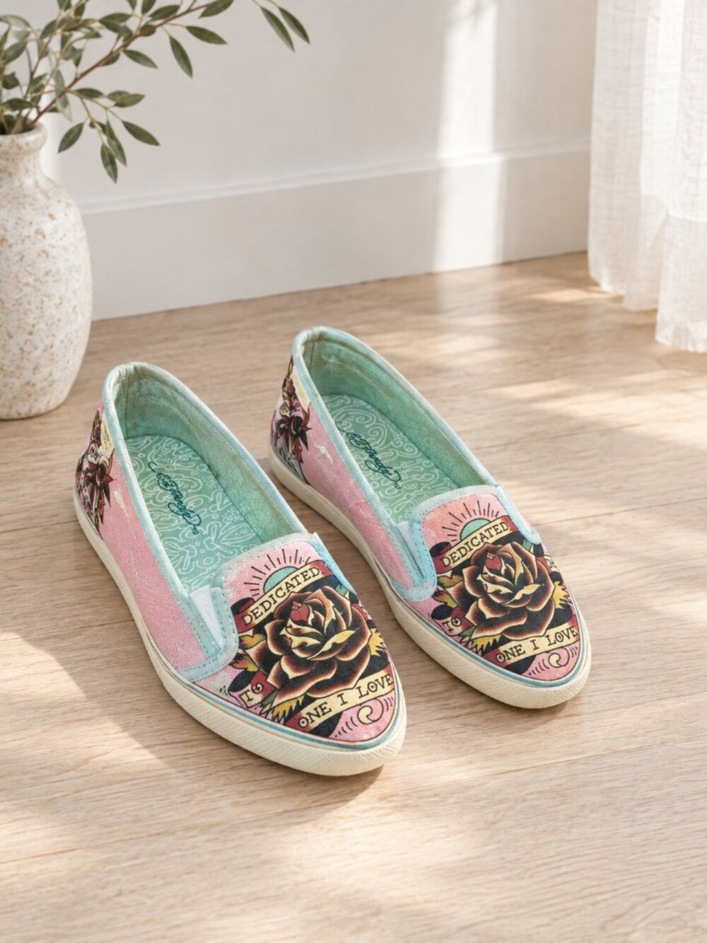 Ed Hardy Pink Pointed-Toe Slip-On Sneakers Y2K Women’s 5 0850
